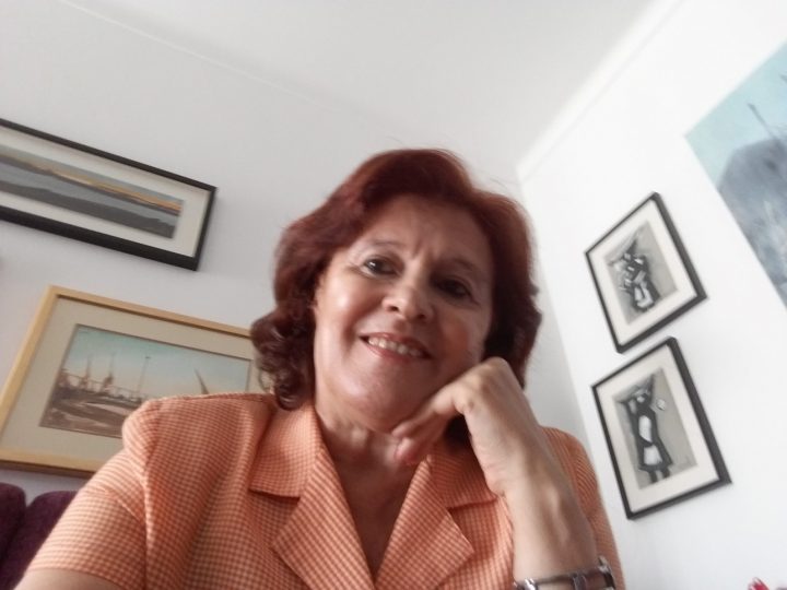 Leocdia Regalo Custom